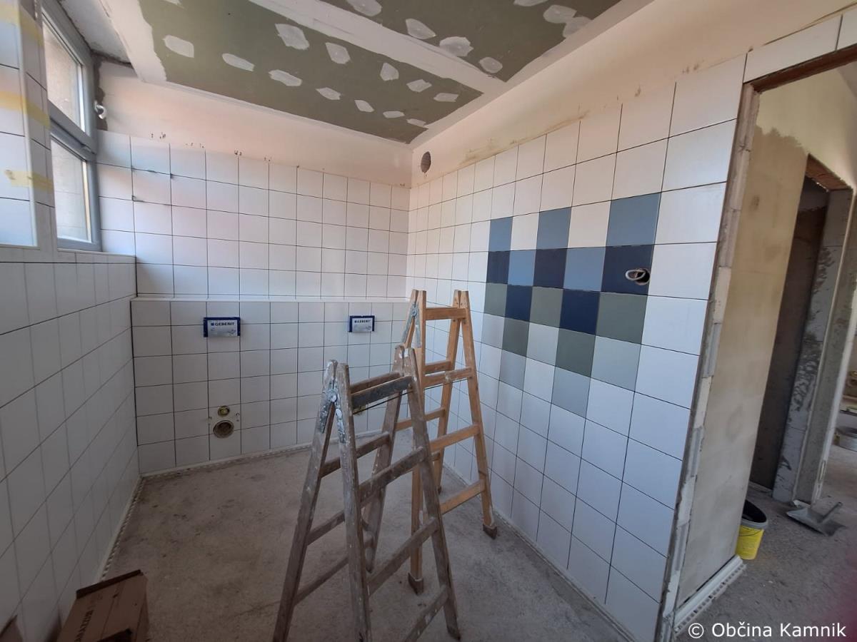 Prenova sanitarij na bazenu Pod skalco (7)-001